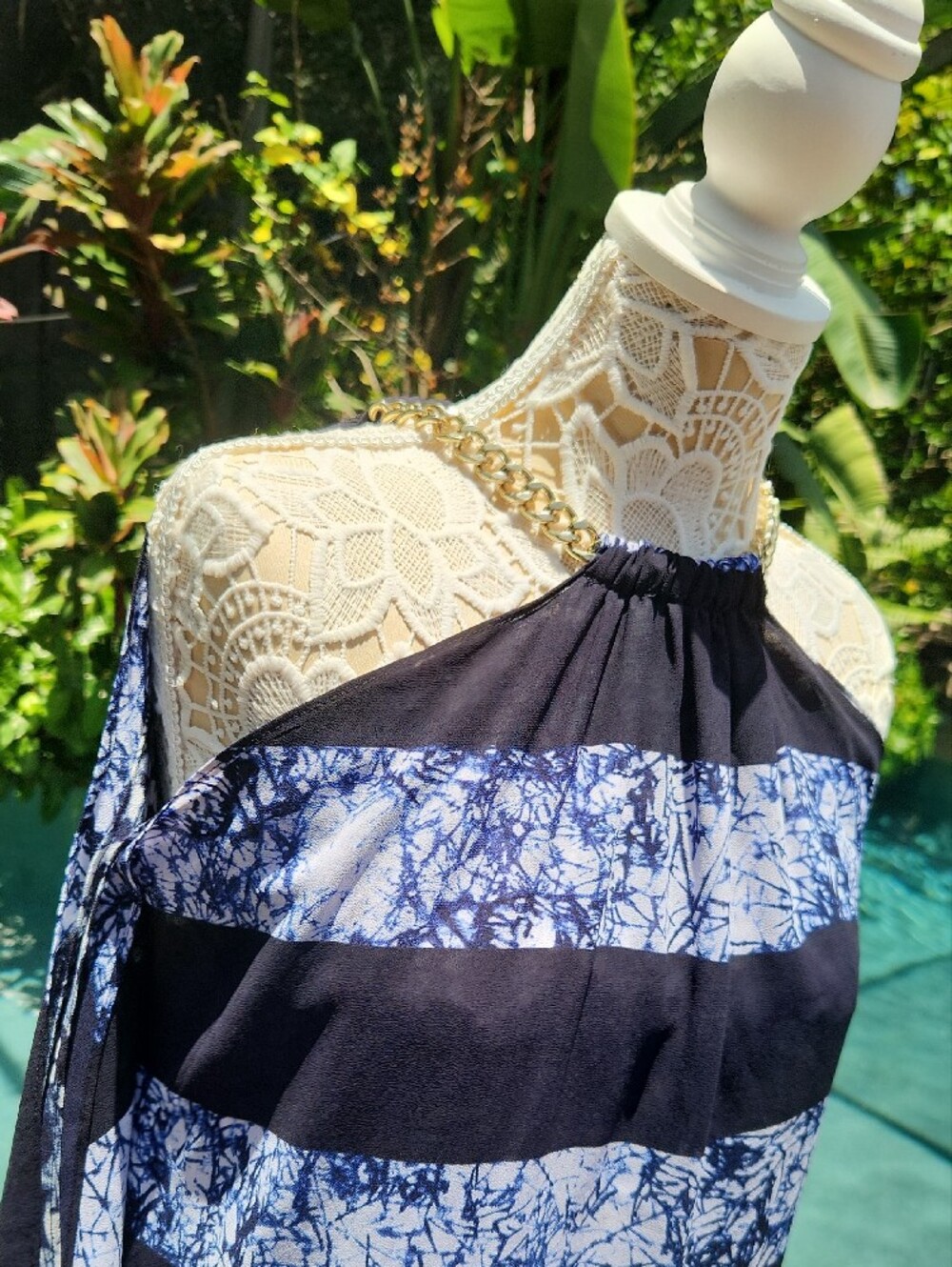 Michael Kors Navy and White Reversible Halter Dress..amazing! - Picture 3 of 10